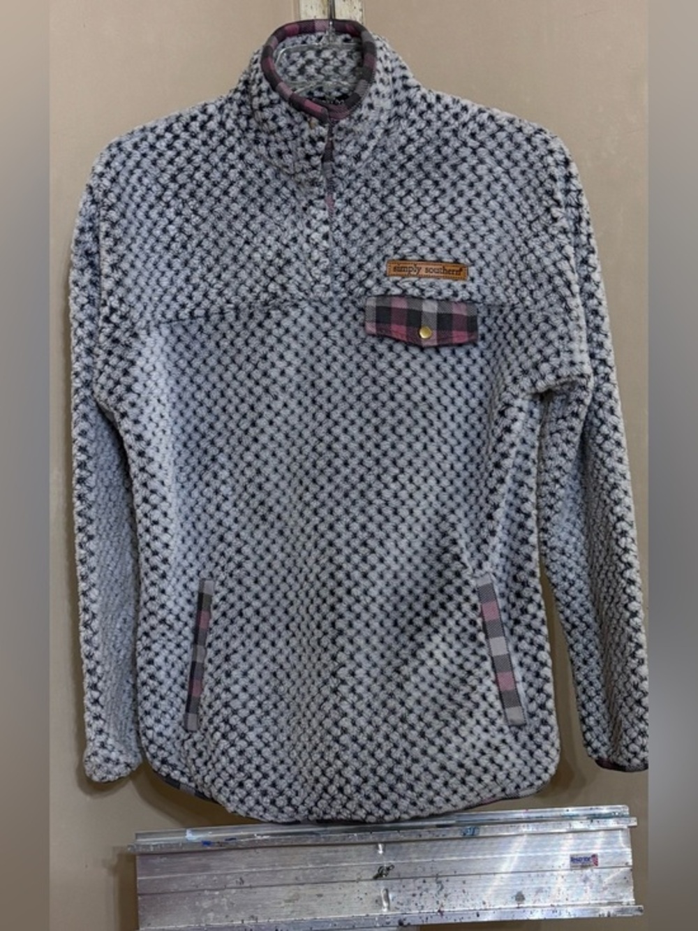 Simply Southern Gray Plush Pullover with Pink Plaid Accents Sz Small